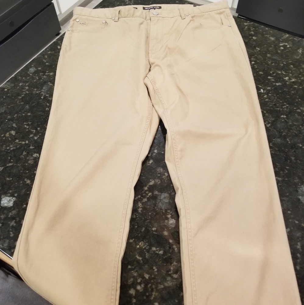 Men's Michael Kors Tailerd Khaki Jean's New